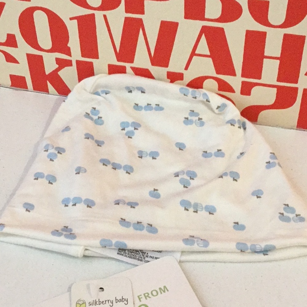 Silkberry Baby Beanie Orchard Print, NEW WITH TAGS